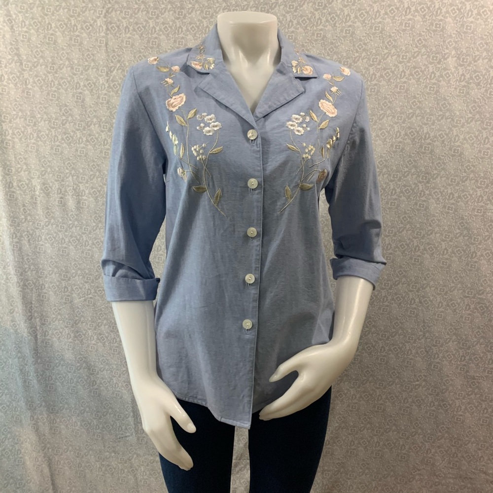🌸Vintage Kathy Che Floral Embroidered Button Down Blouse🌸